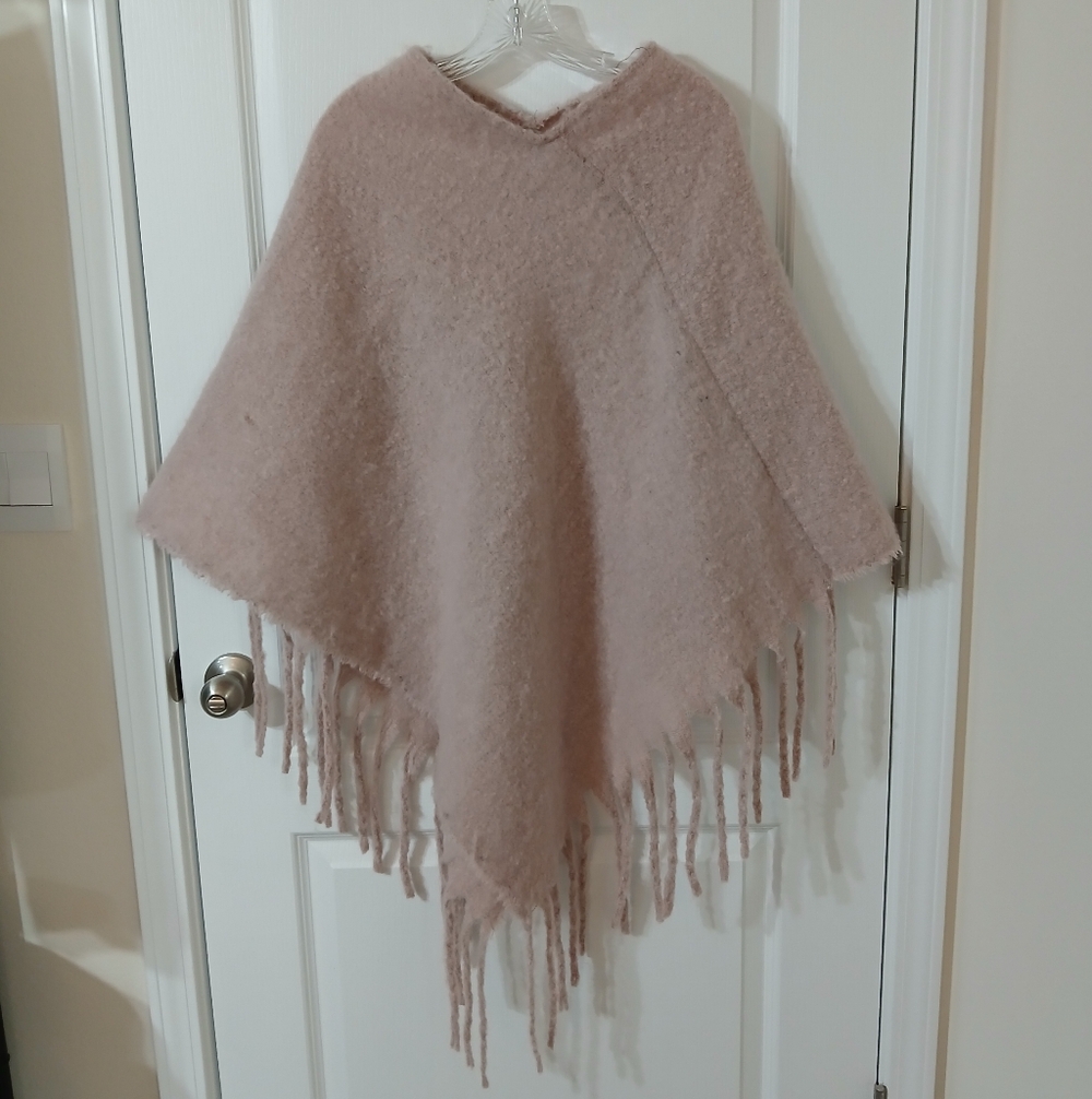 Soft Pale Pink Shawl/Wrap